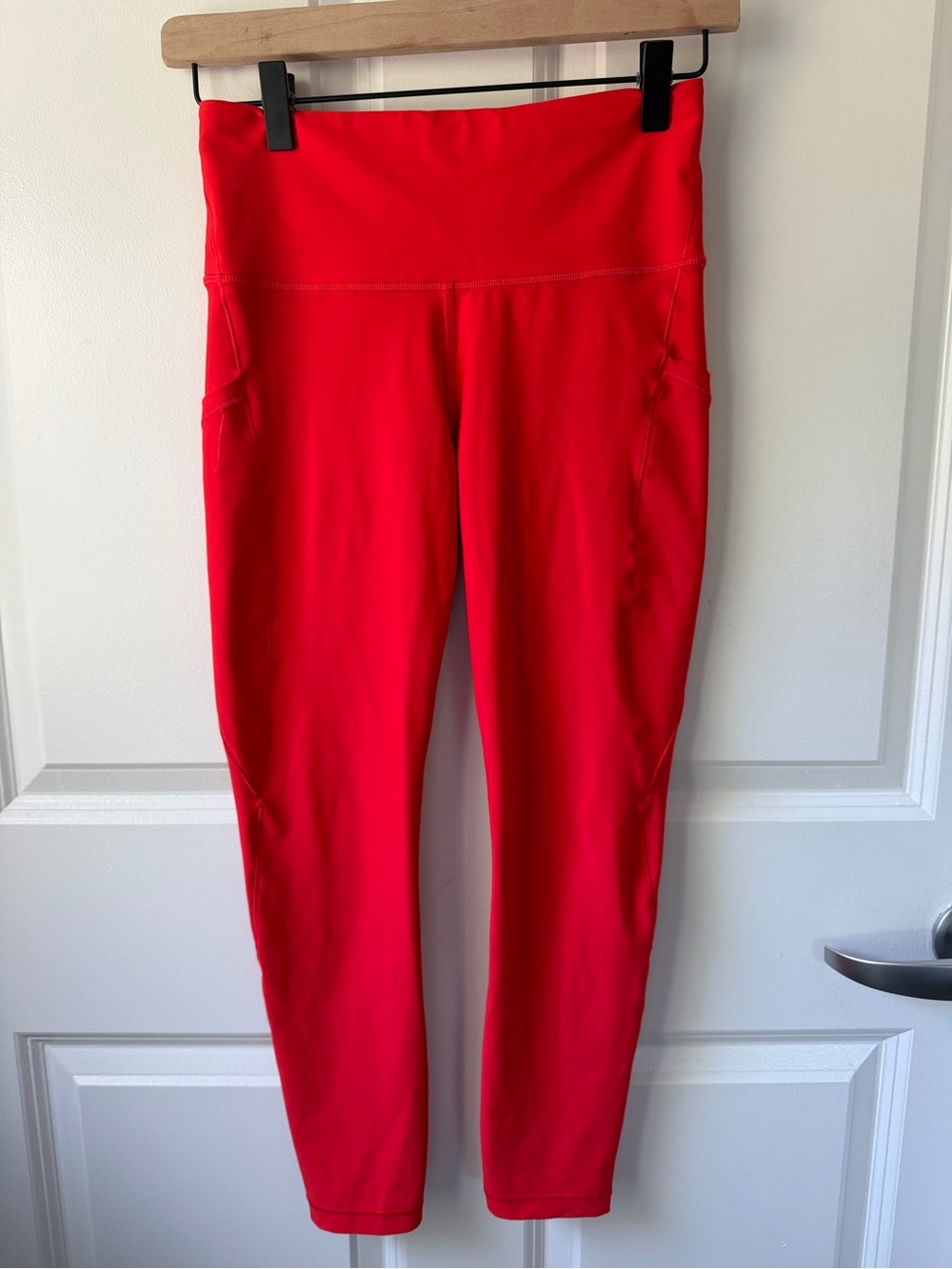 Athleta Interval Stash Leggings